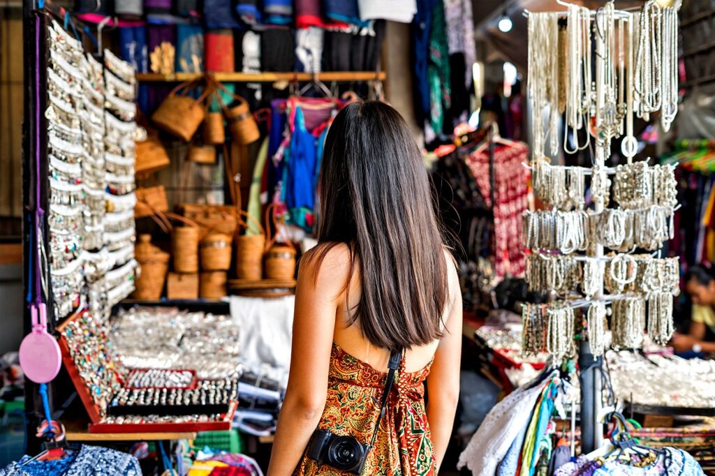 Belanja di Indonesia: Ide-ide Menarik untuk Membeli Souvenir dan Hadiah